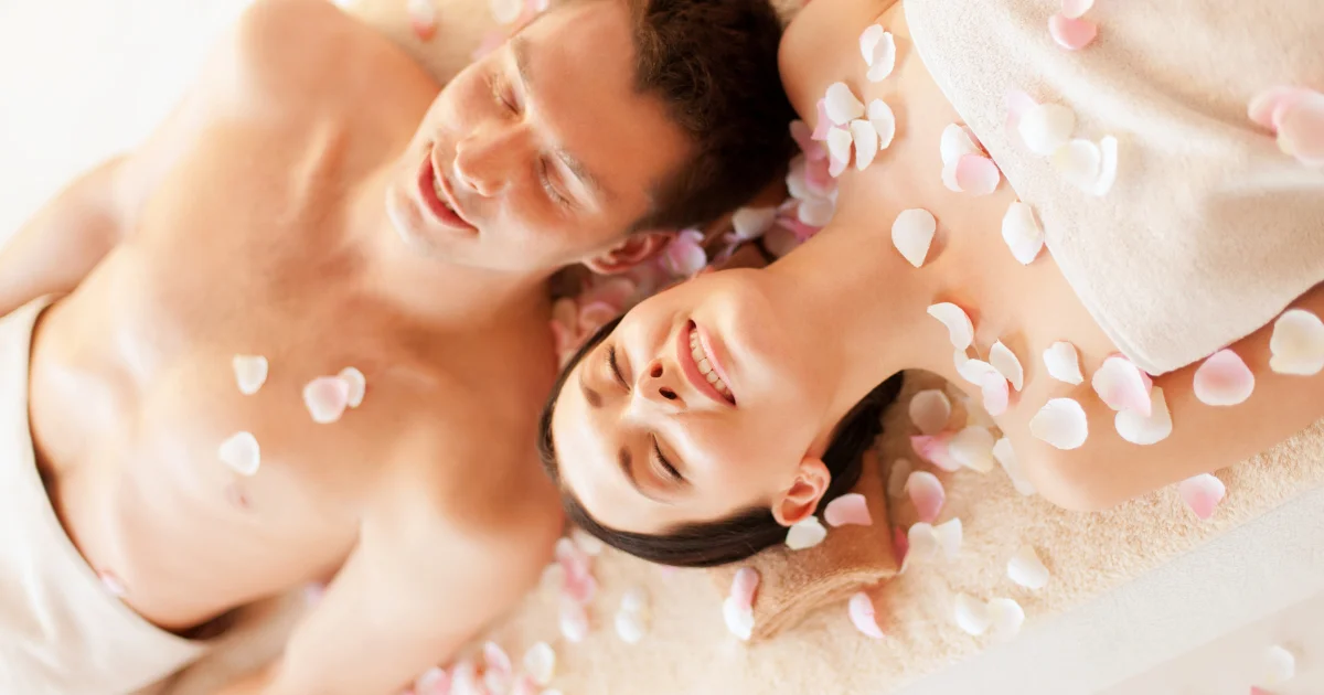 The Perfect Way to Celebrate Anniversaries With a Couples Massage at Home
